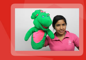 Titeres gigantes y teatrinos inflables para fiestas infantiles.